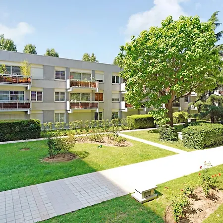 Familial Spacieux 2ch Avec Parking Prive Sup Appartamento Parigi